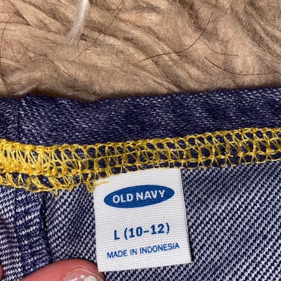 10-12 old navy, never worn. Brand new - Picture 2 of 4